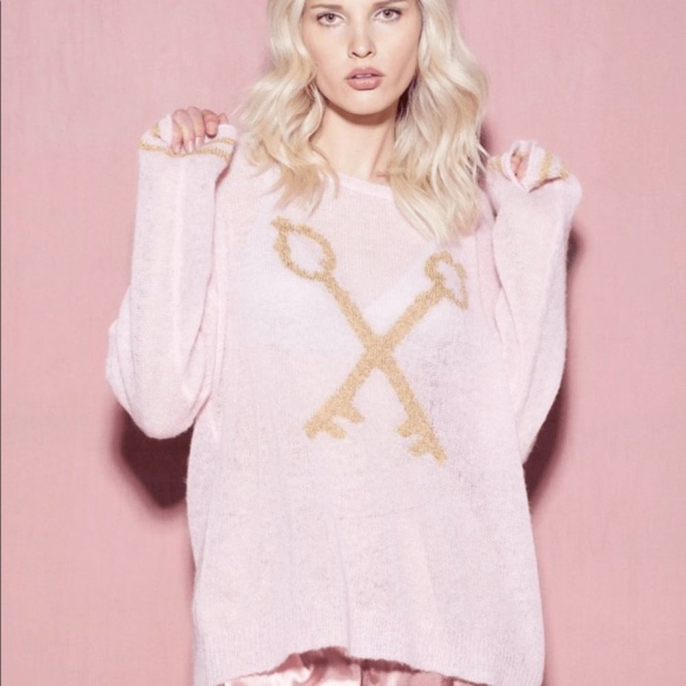 WILDFOX Lew Pink Metallic Cross Key Sweater Alpaca Blend Size M